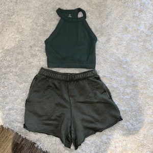 Aerie lounge set